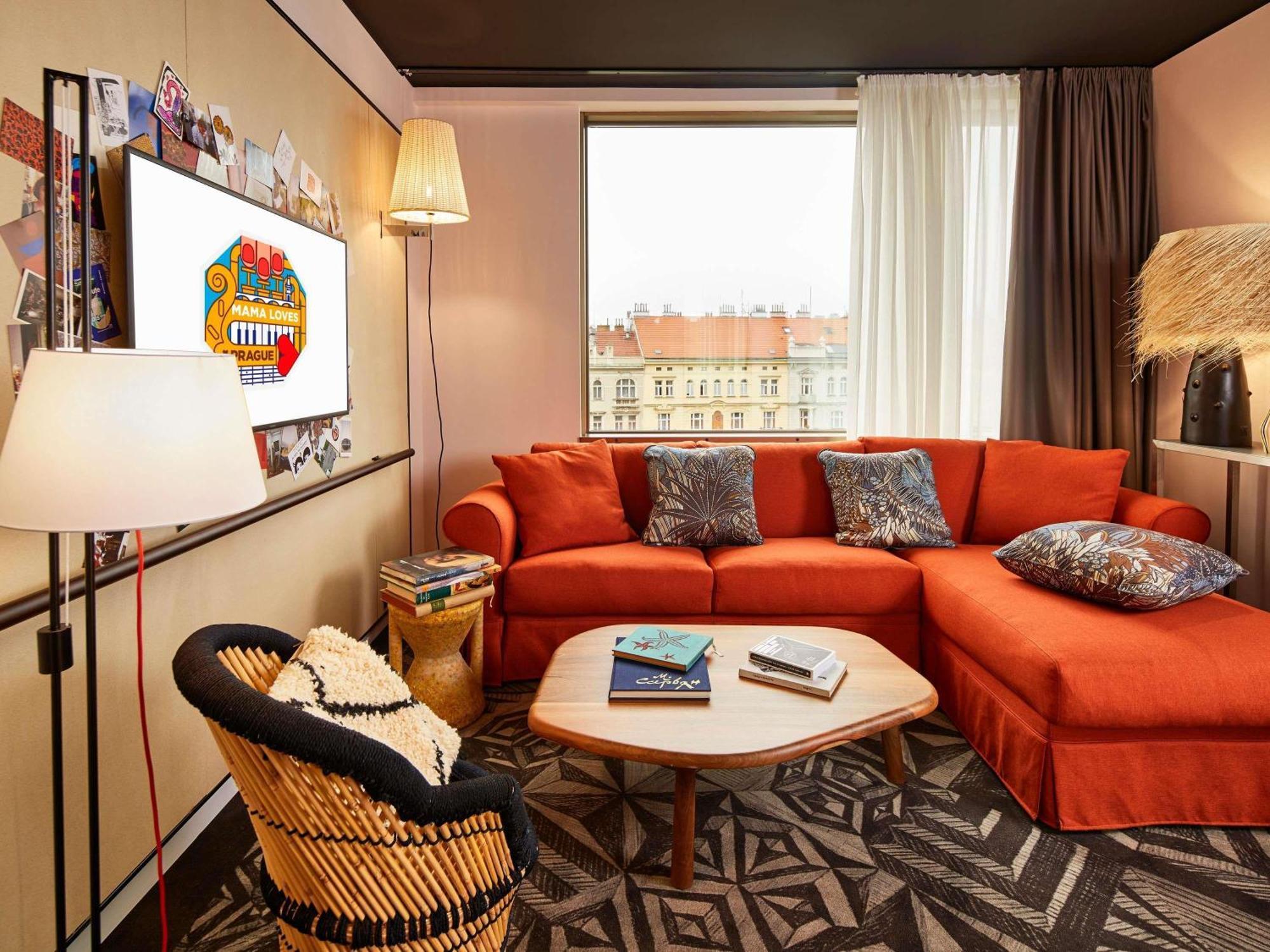 Hotel Mama Shelter 4*