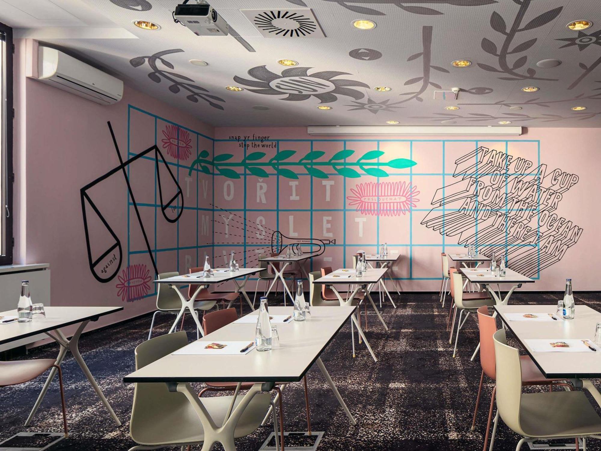Mama Shelter Hotell Prag