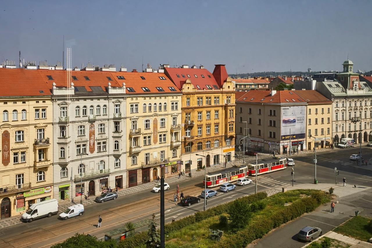 Hotell Mama Shelter Prag